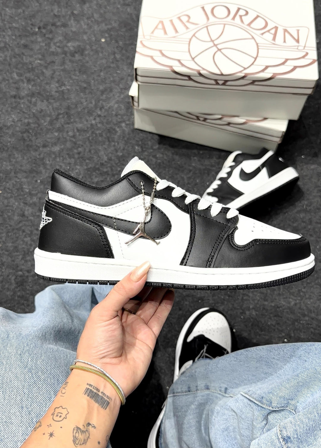 Air Jordan 1 Low